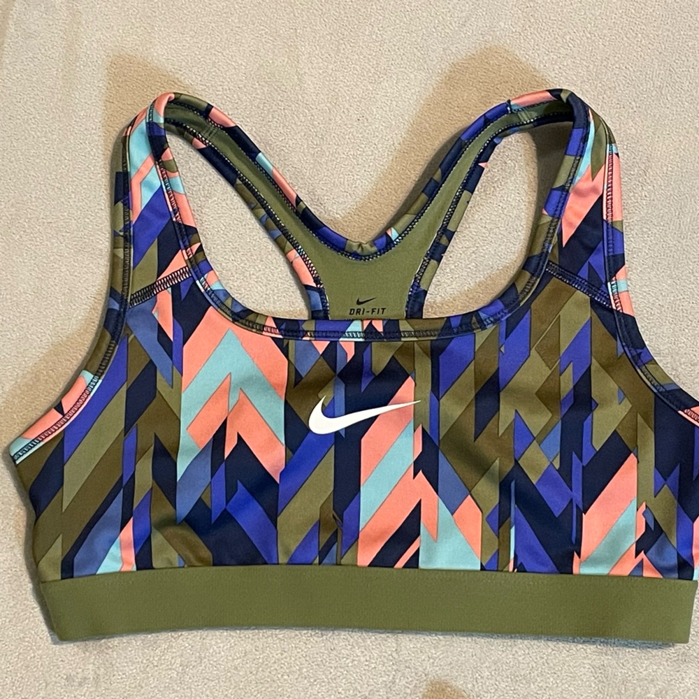 Women’s multicolor, Nike, Dri-Fit size large. Used but perfect condition!